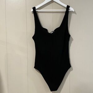 ZARA Black Ribbed Scoop Neck Bodysuit Women’s Size L